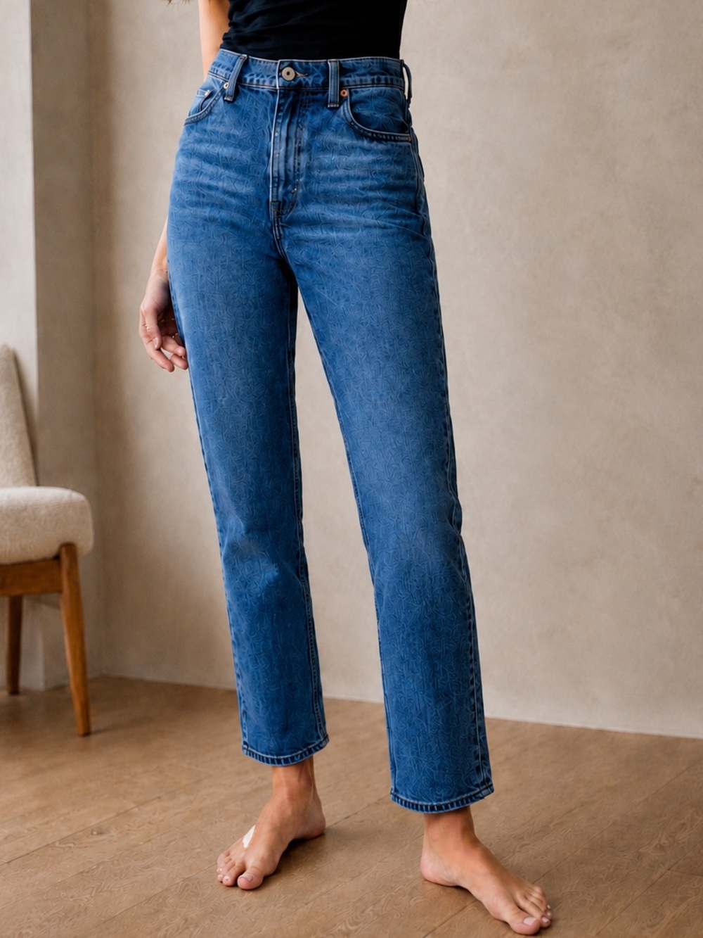 A&F Ankle Straight Ultra High Rise 32 Short Medium Blue